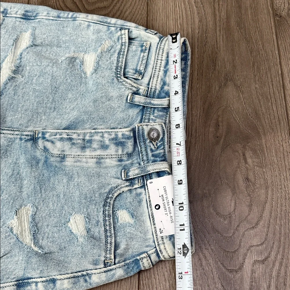 Hollister Curvy Ultra High Rise 3